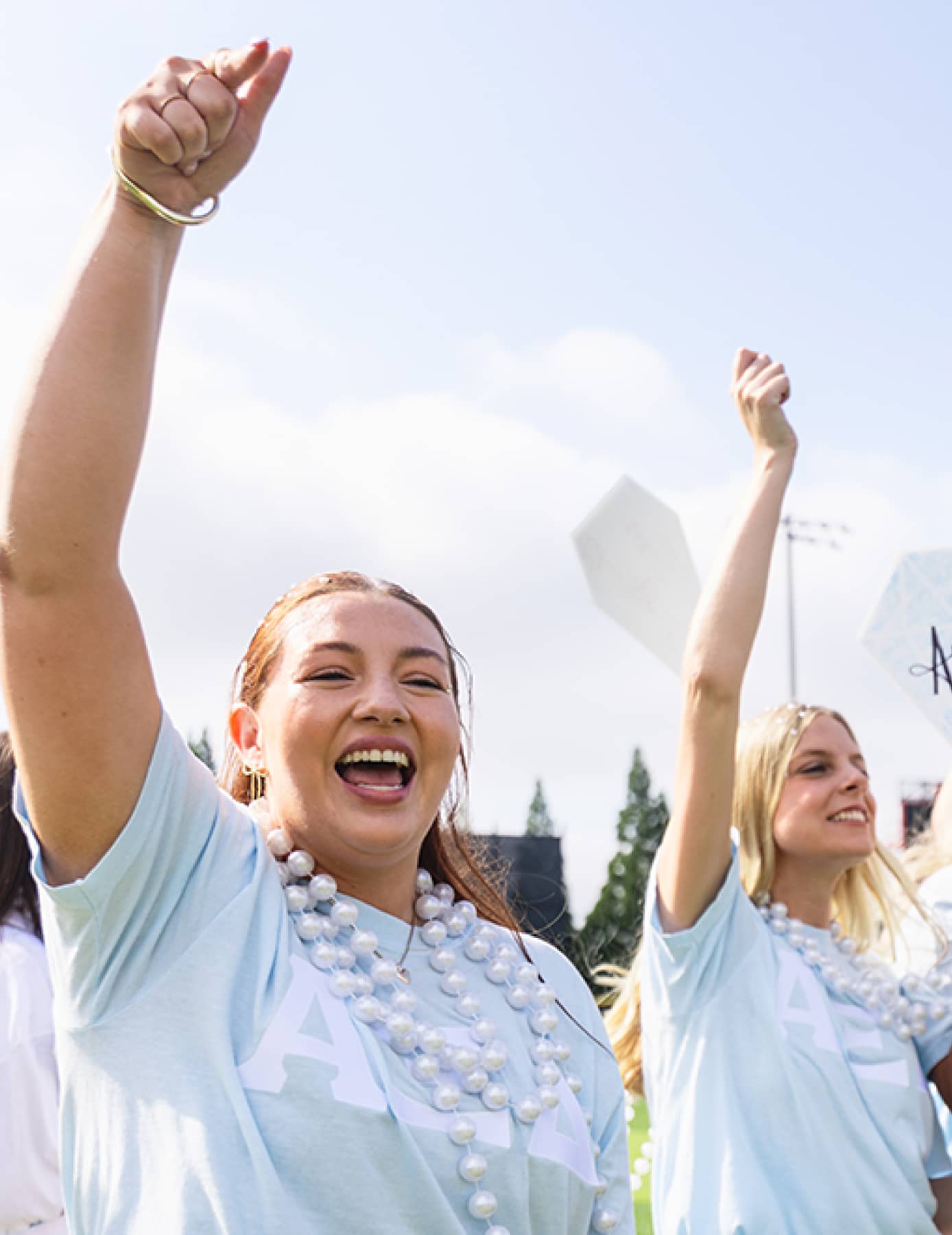 Alpha Xi Delta Sisters Cheering